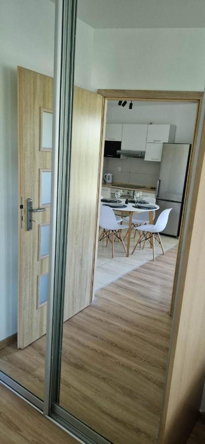 Cosy Apartment W Poblizu Tauron Arena Cracóvia Exterior foto